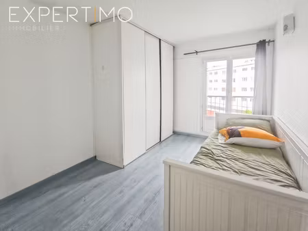 chambre à louer au pied de la gare massy-palaiseau