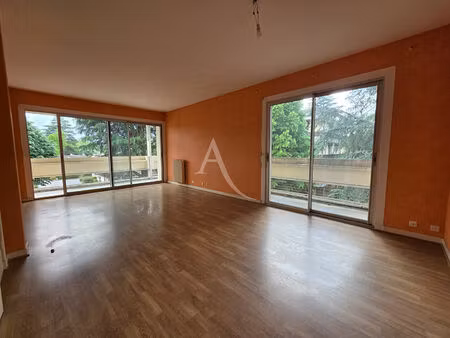vente appartement 4 pièces  105.00m²  pau
