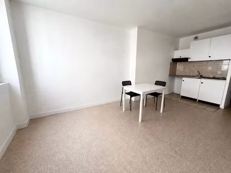 vente appartement 1 pièce 29 m² brest (29200)