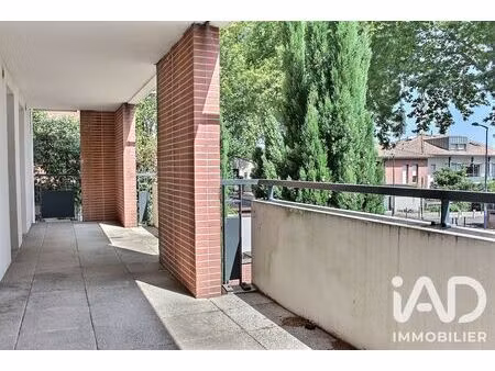 appartement à castanet-tolosan (31320)
