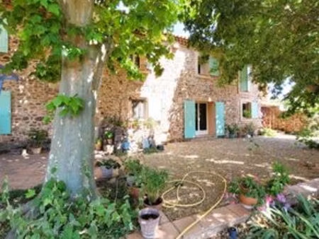 villa de 6 pièces de luxe en location cuers  france