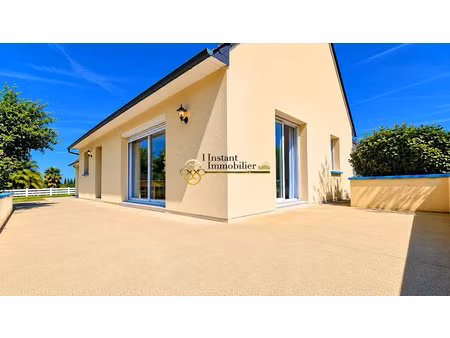 vente maison 5 pièces 85 m² à saint-jean-du-doigt (29630)  296 800 €