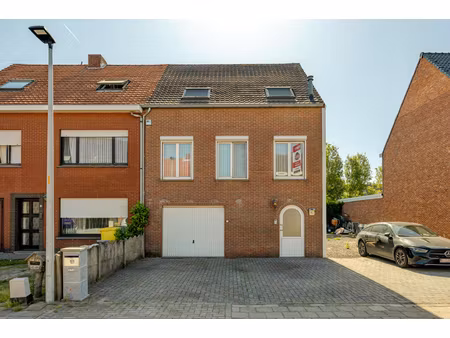 huis te koop in ravels met 3 slaapkamers