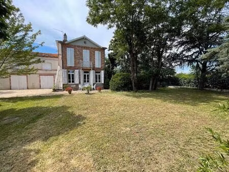 location maison 6 pièces 147 m² à toulouse (31000)