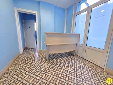 en vente local commercial 166 m² – 297 000 € |arras