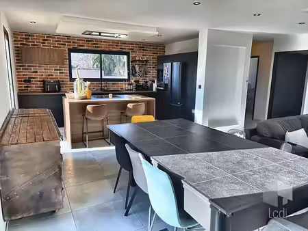 vente maison 4 pièces 110 m² à montelimar (26200)  362 000 €