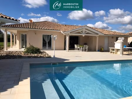 villa avec piscine