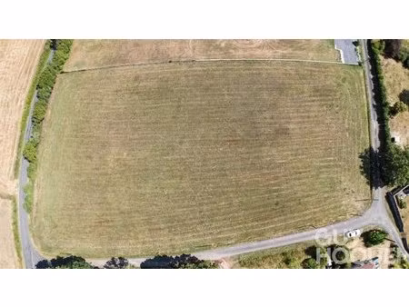 terrain bassercles 1700 m2
