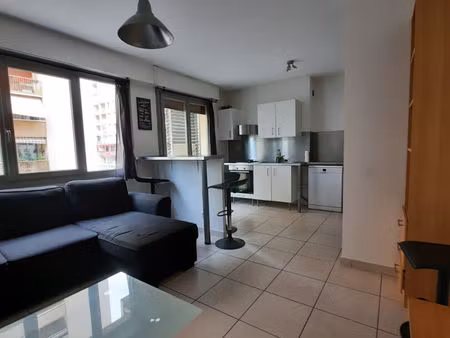 location appartement 2 pièces  48.39m²  aix
