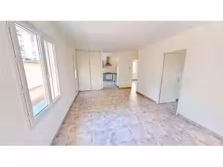 appartement lumineux 3 pièces à saint-jean-de-bournay