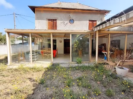 maison ancienne à rénover 100m2 sur parcelle 555m2 à vignieu  au calme