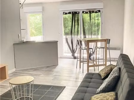t2 meuble avec grande terrasse