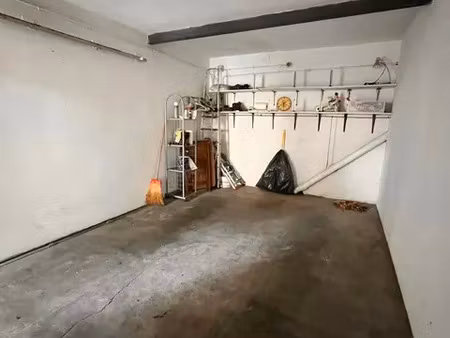 exclu garage au cœur de saint jean de luz