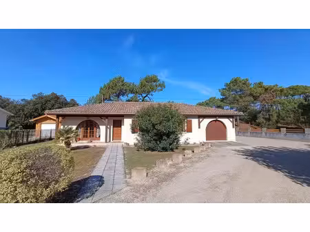 vente maison 4 pièces 98 m² à soulac-sur-mer (33780)  390 000 €
