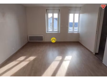 location maison 2 pièces 34 m² à montvicq (03170)