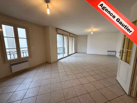 appartement plein centre ville de provins 4 pièces - 110.10 m2