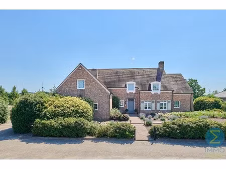 huis te koop in arendonk met 4 slaapkamers