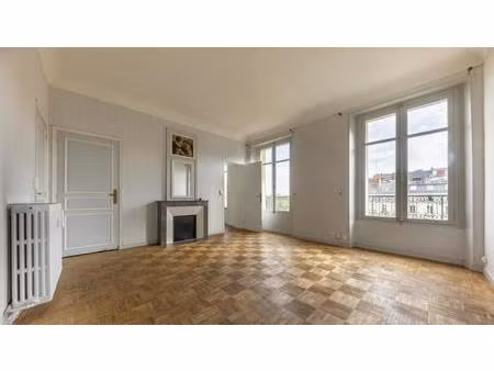location appartement 2 pièces 63m² nantes 44000