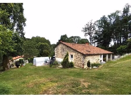 maison de campagne - environnement calme et piscine -