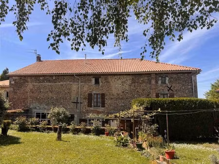 maison avec parc clos attenant