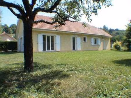 location maison à la tour-du-pin (38110) : à louer / 96m² la tour-du-pin
