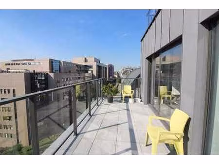 appart meublé de standing -schuman- terrasse 25m2 -eu