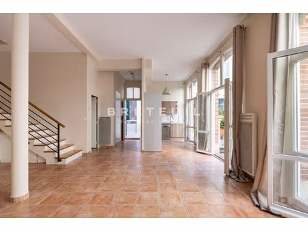 maison de luxe à louer dans le quartier ecole militaire