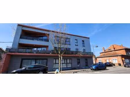 superbe appartement 3 ch avec balcon et parking privatif