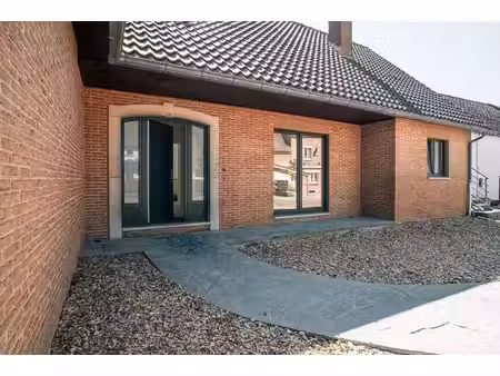 option - appartement - 145 m² très lumineux à ambresin – 3 c
