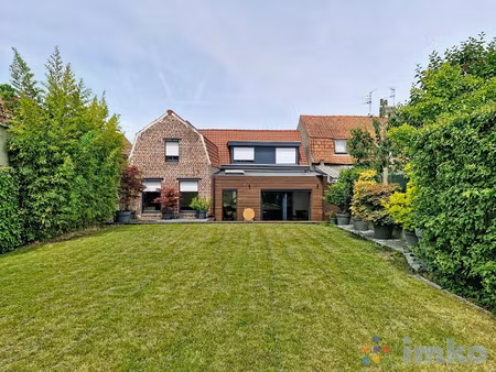 maison de luxe à vendre dans le quartier centre