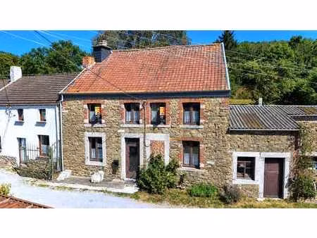 charmante maison 2 à 4 ch avec jardin