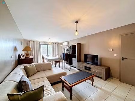 appartement 2 chambres au 1er et cave