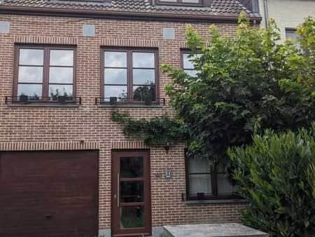 maison 4 ch. uccle  341m² terrain  epc c