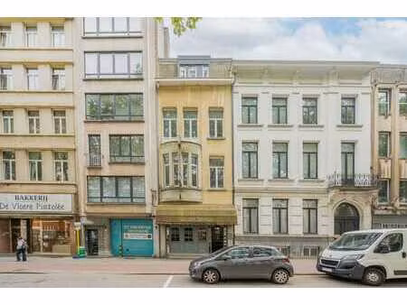 immeuble commercial à rénover avec fort potentiel
