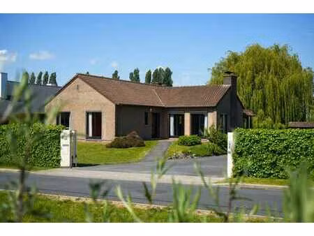 villa de plain-pied 150 m² à kortrijk à côté de kinderland
