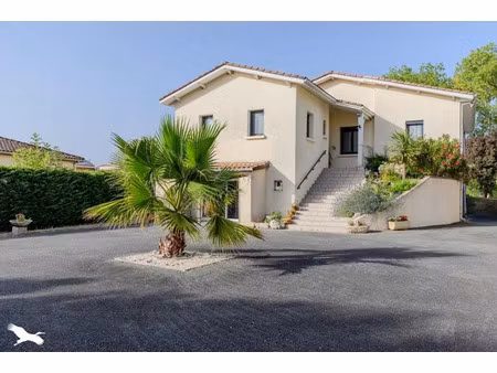 vente maison 7 pièces 244 m² à saint-vincent-de-paul (33440)  612 495 €