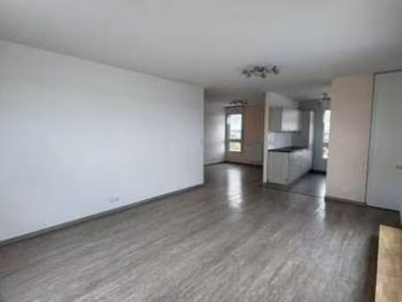 location appartement 3 pièces à ancenis (44150) : à louer 3 pièces / 79m² ancenis