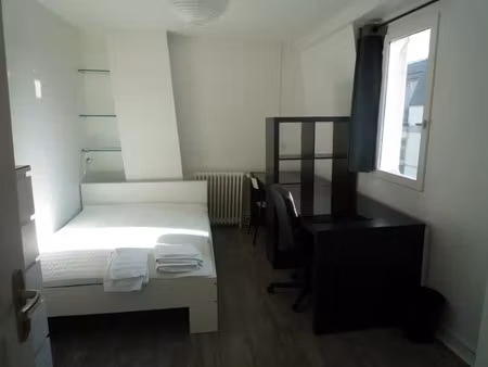 location appartement 1 pièce 13 m² à compiègne (60200)