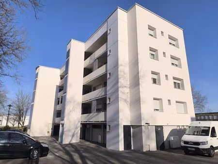 location appartement 5 pièces 82 m² à sarreguemines (57200)