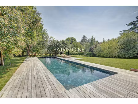 maison de luxe à vendre dans le quartier sud
