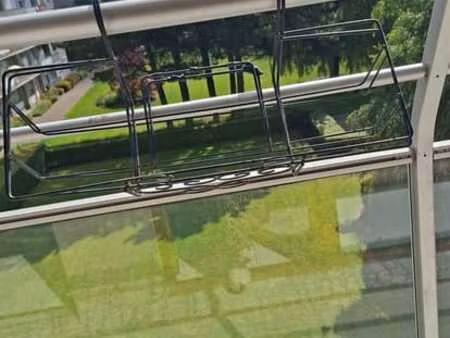 appartement 1 ch. ganshoren  balcon et verdure