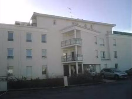 location appartement 2 pièces à rezé (44400) : à louer 2 pièces / 44m² rezé