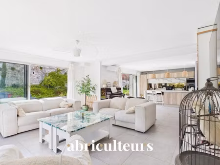 vente maison 4 pièces 120 m² à saint-laurent-du-var (06700)  949 000 €