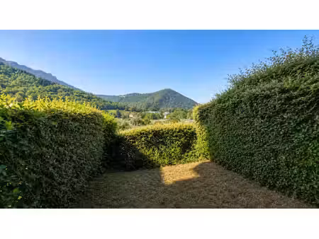 charmant studio meublé avec vue à thollon-les-mémises