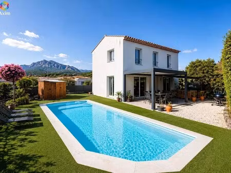 villa contemporaine 4 pièces avec piscine  garage et vue sur le rocher de roquebrune
