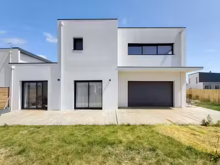 vente maison 5 pièces 171.64 m² à ecouflant (49000)  499 999 €