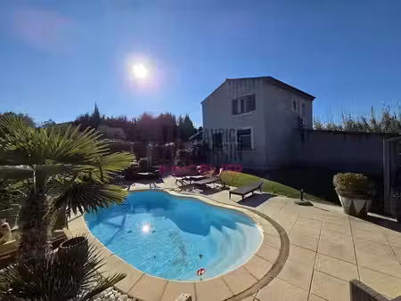 vente maison 4 pièces 88 m² à lagnes (84800)  393 000 €
