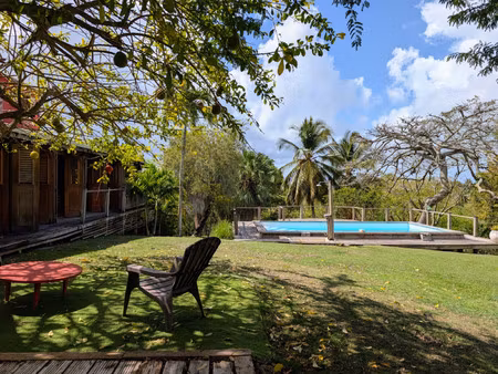 villa de luxe à vendre à sainte-anne