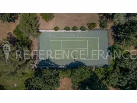 villa de luxe à vendre dans le quartier les colles-camp lauvas-font de l'orme