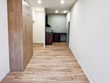 location appartement 1 pièce 21 m² à la seyne-sur-mer (83500)